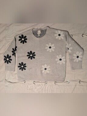 Industry  Grey Daisy Knit Sweater - Women's 1x